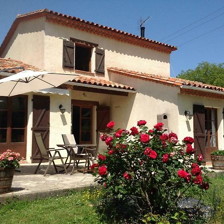 Chez Irene Bed and Breakfast Saint-Quentin-la-Tour Εξωτερικό φωτογραφία